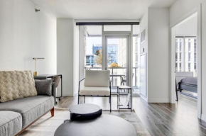 S Loop 1BR w Lounge Pool Gym nr Grant Park CHI-494